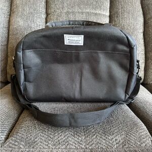 Mountain Guest Black Roomy Insulated Lunch Bag